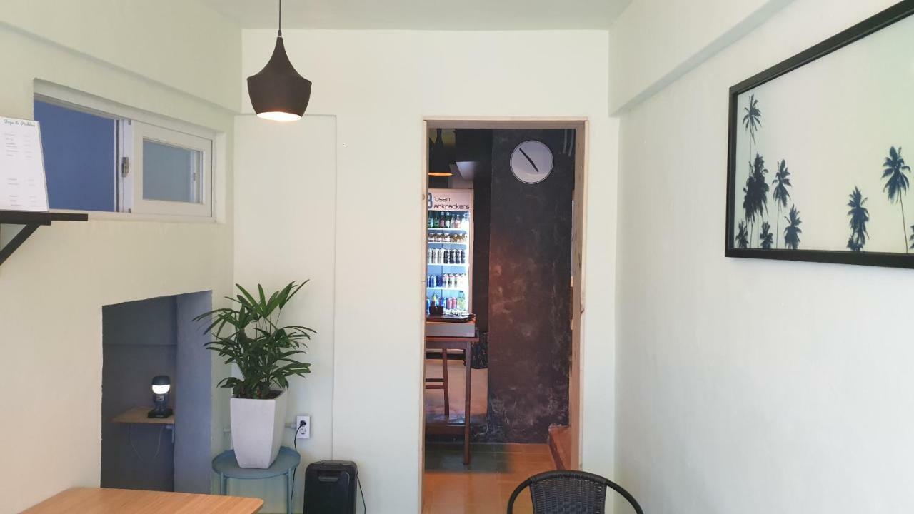 Busan Backpackers Εξωτερικό φωτογραφία