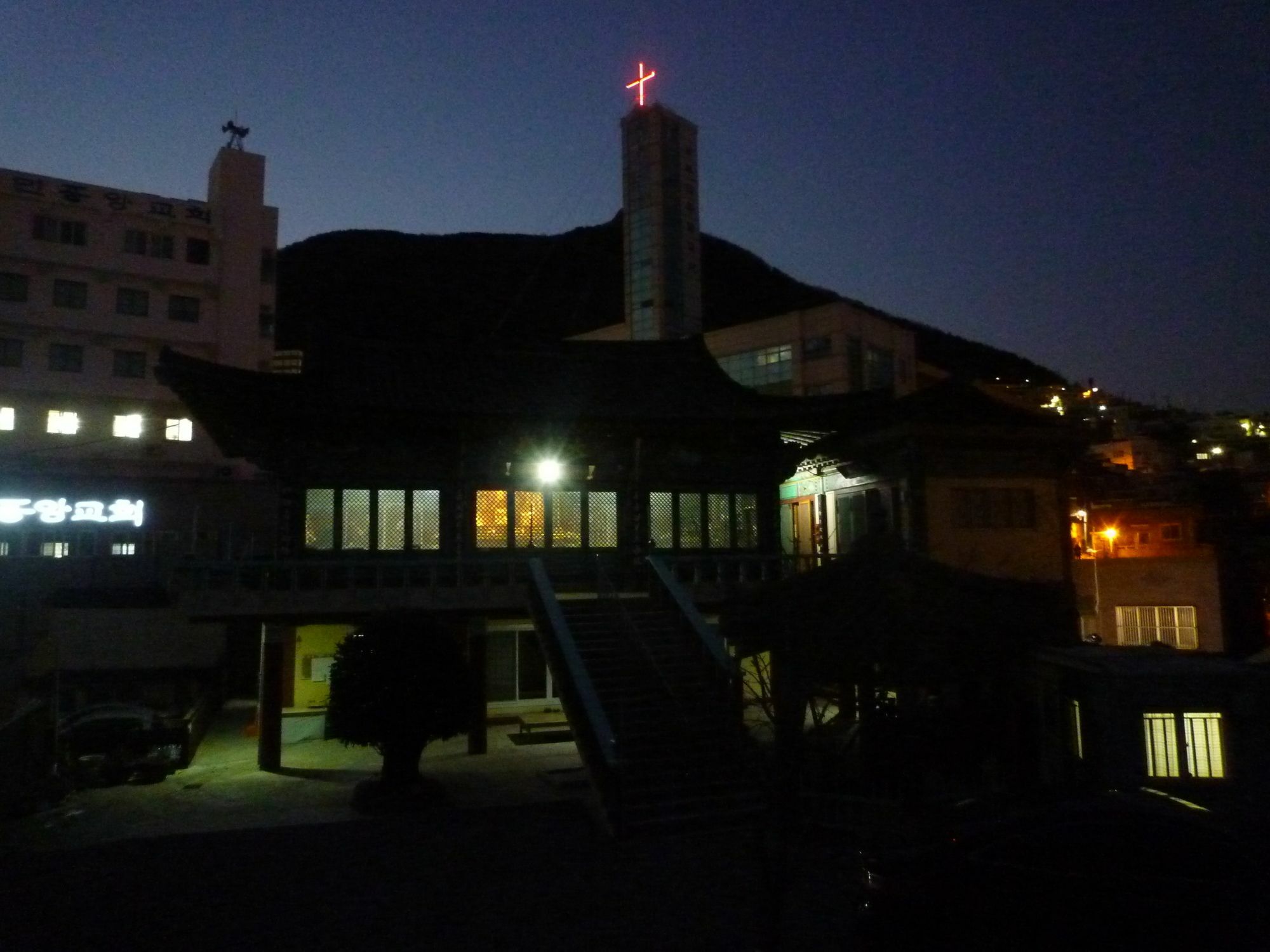 Busan Backpackers Εξωτερικό φωτογραφία